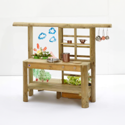 Plum Spielküche aus Holz für drinnen und draussen Produktbild mit Deko